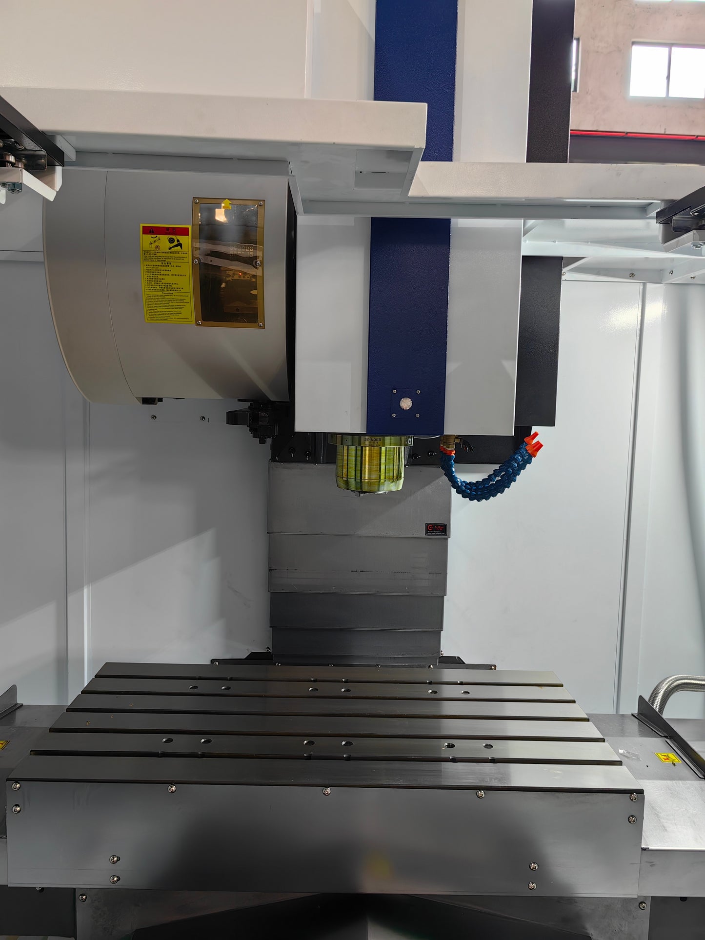 High Precision Three Linear Guide Rail V1100 CNC Machining Center