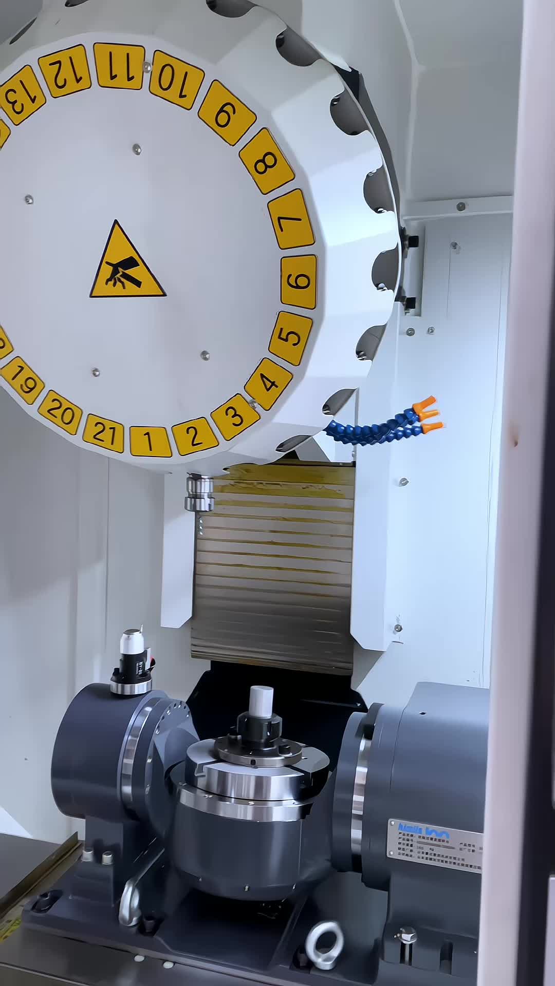 CNC Drilling and Tapping Machine