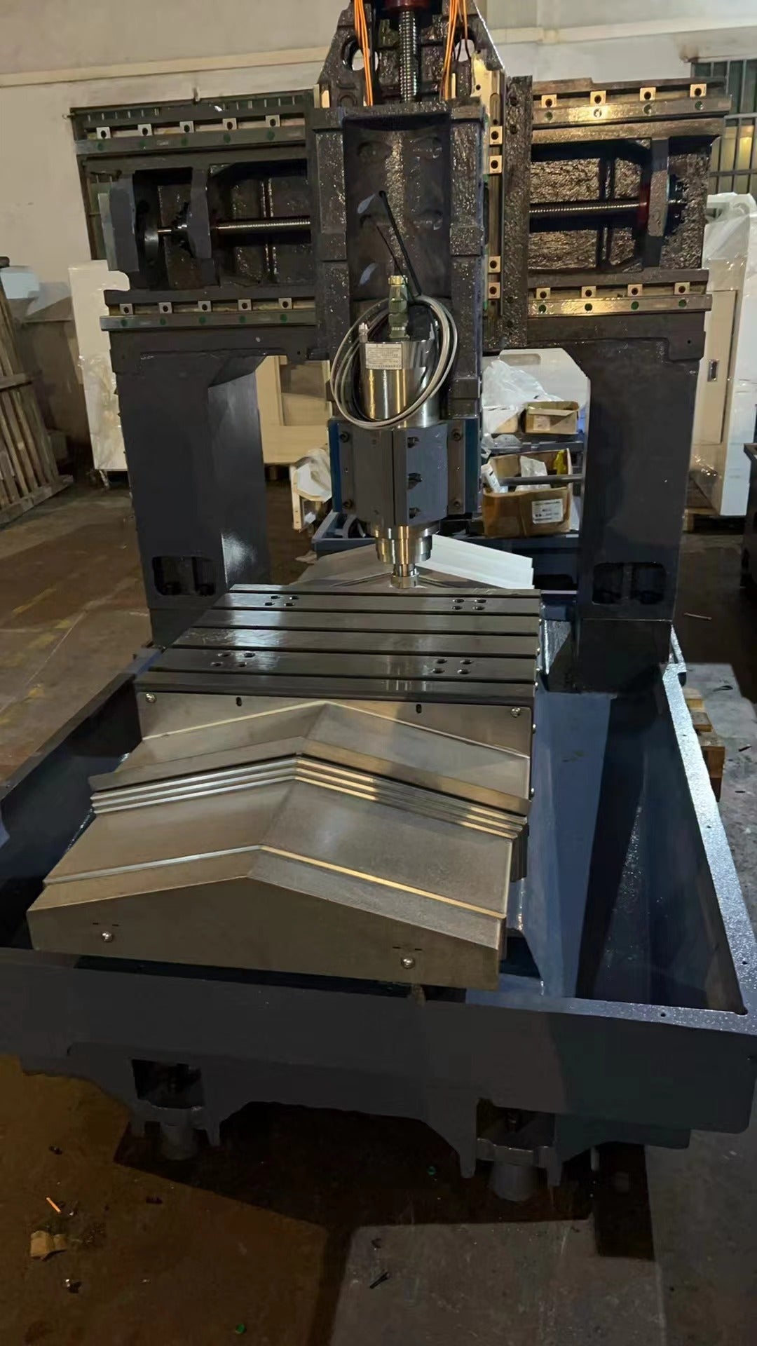 CNC Engraving and Milling Machine M6