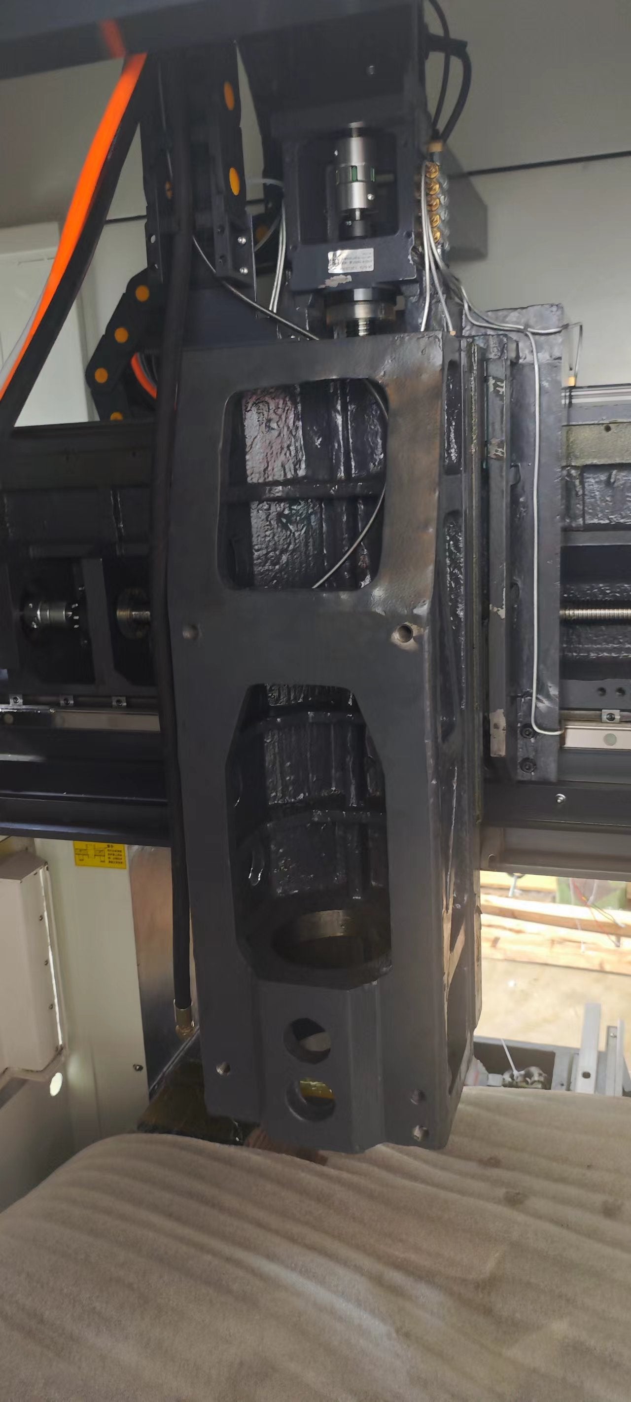 CNC Engraving and Milling Machine M6