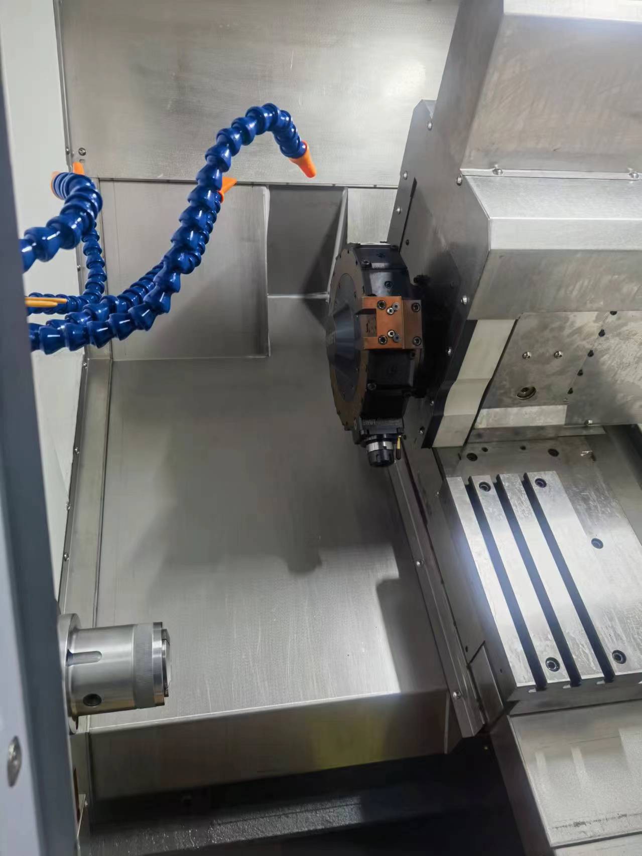 CNC Lathe Machine Turret Lathe TH46