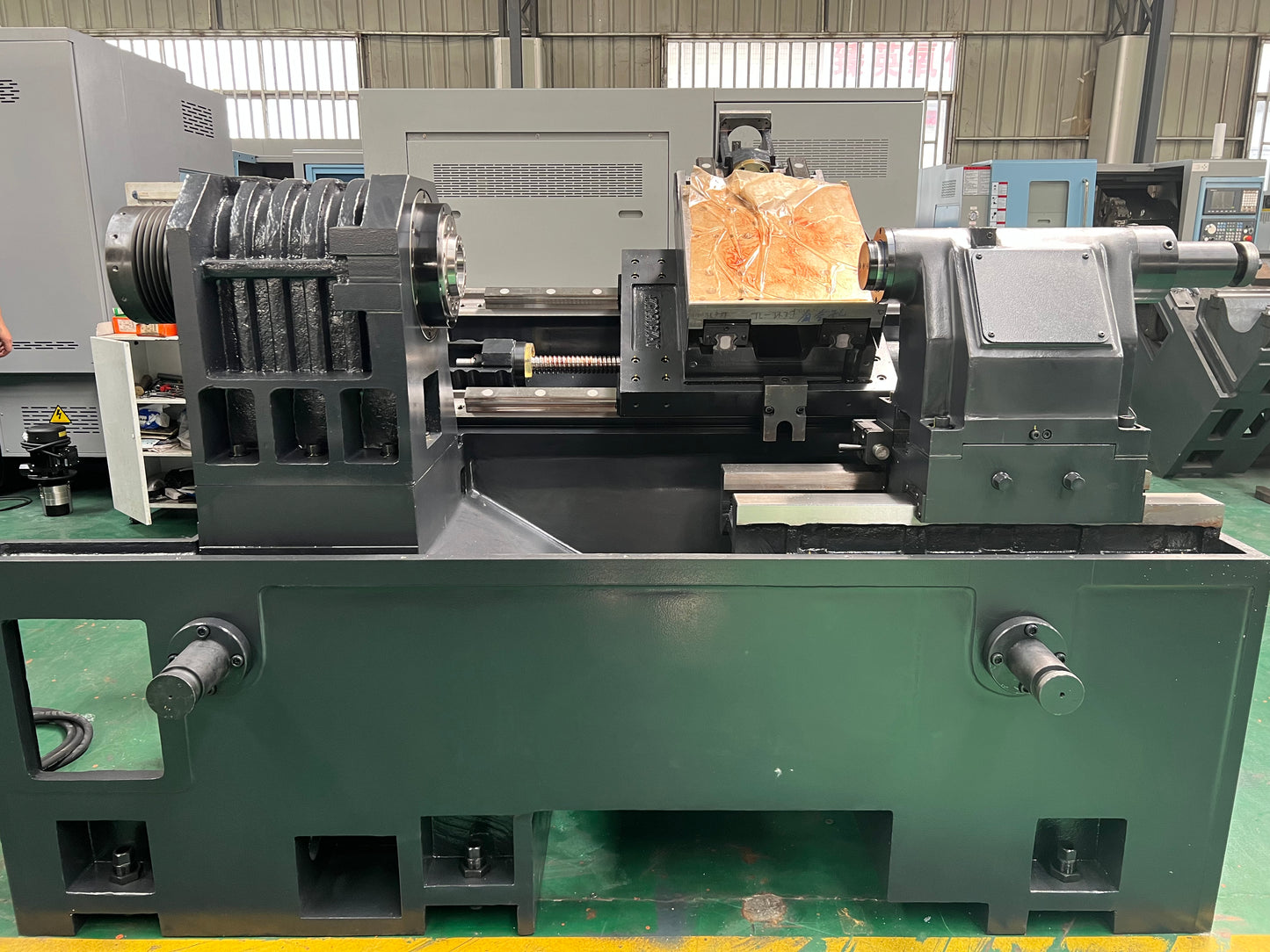 CNC Lathe Machine CK500T