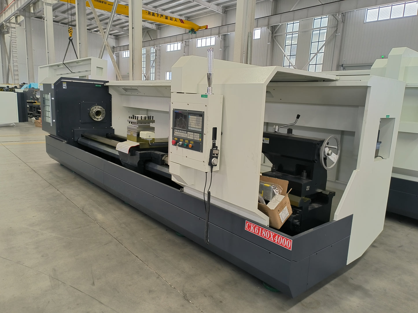 Heavy Duty Machine CNC Lathe Machine CK6180