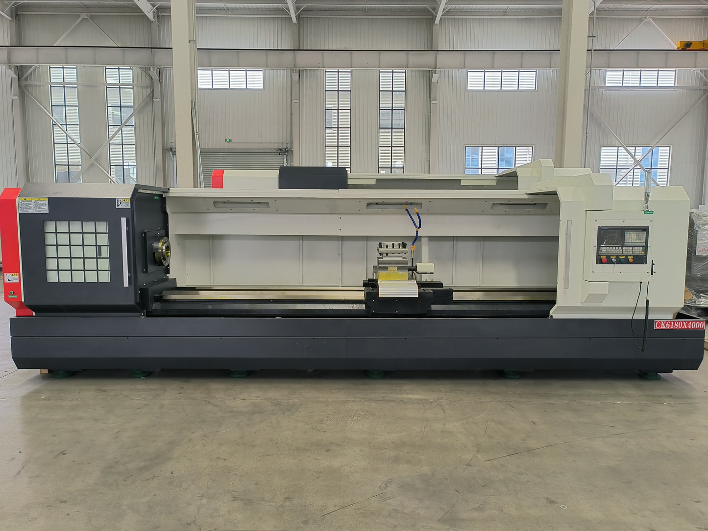 Heavy Duty Machine CNC Lathe Machine CK6180
